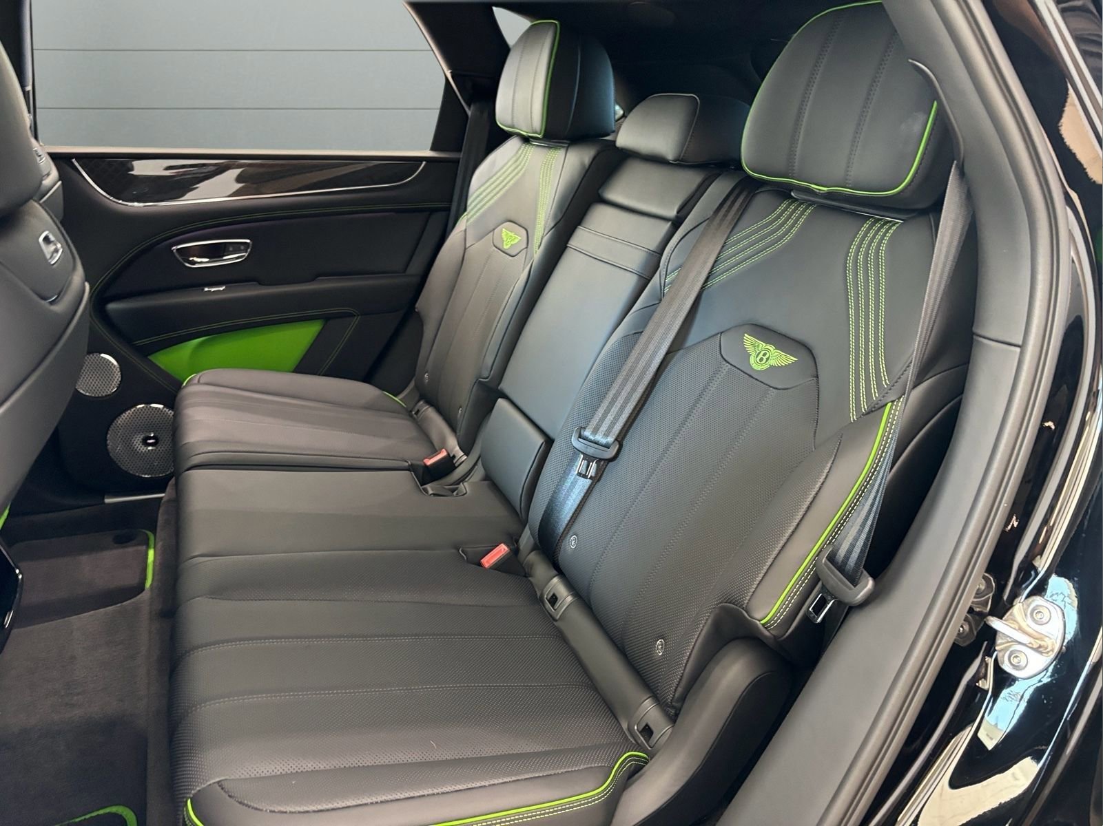 New 2025 Bentley Bentayga image 20