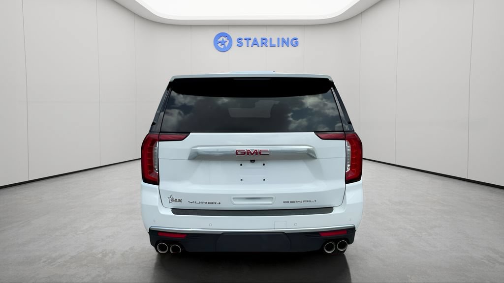 Used 2024 GMC Yukon XL Denali RWD image 4