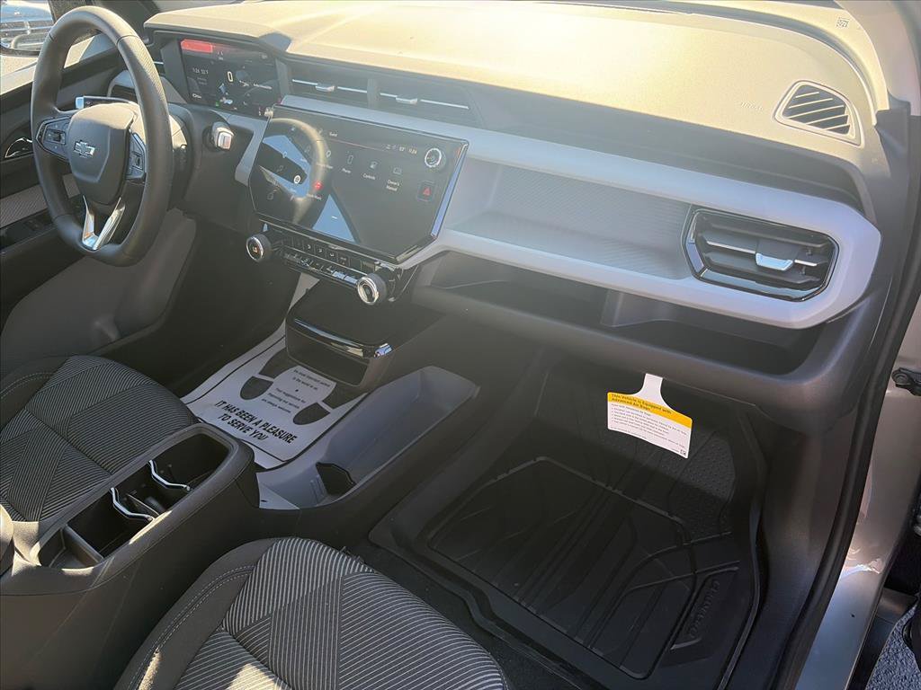 New 2027 Chevrolet Bolt LT FWD image 26
