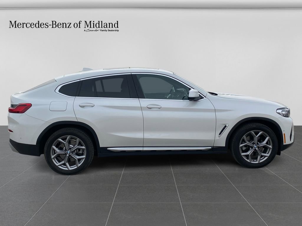 Used 2024 BMW X4 xDrive30i image 8