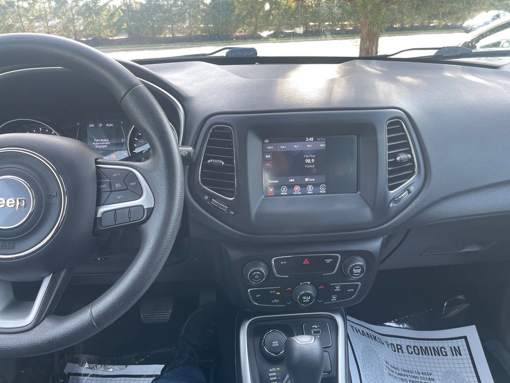 Used 2019 Jeep Compass Sport AWD/4WD image 22