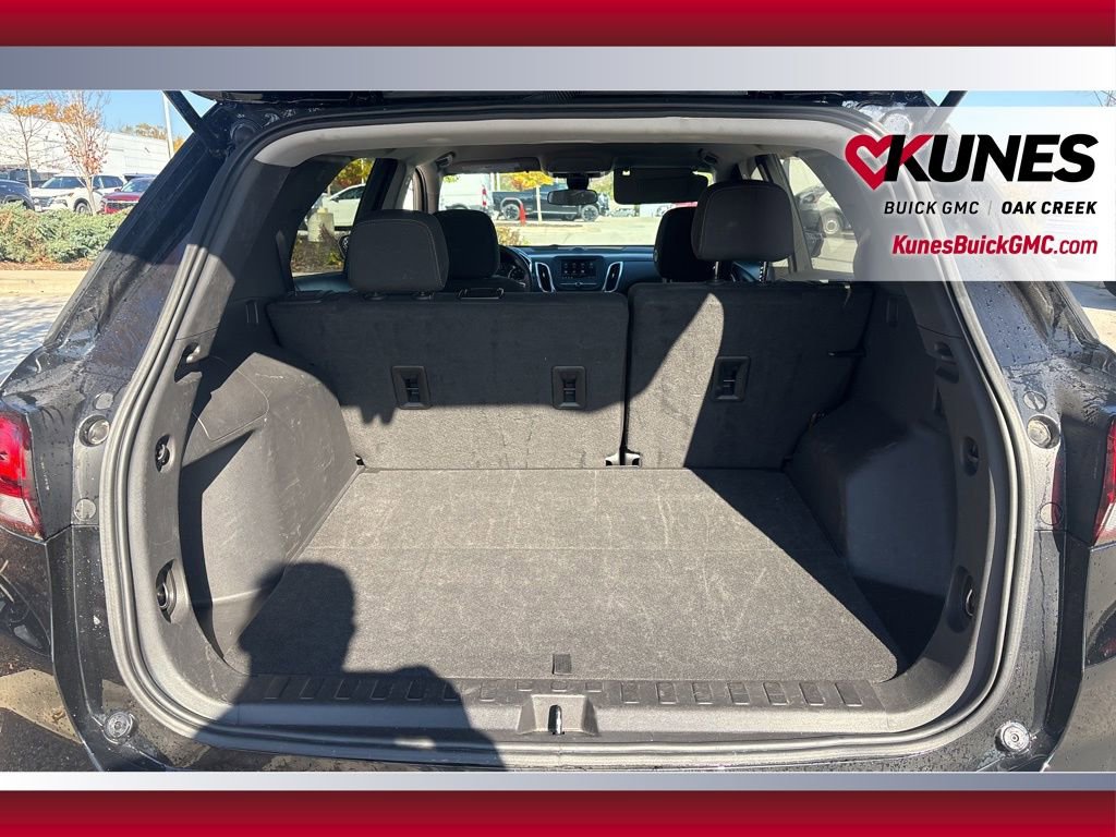 Used 2023 Chevrolet Equinox LT image 6