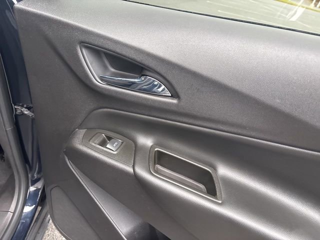 Used 2020 Chevrolet Equinox LT image 17