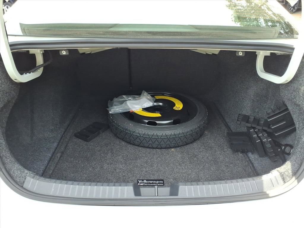 Used 2022 Volkswagen Jetta S image 28