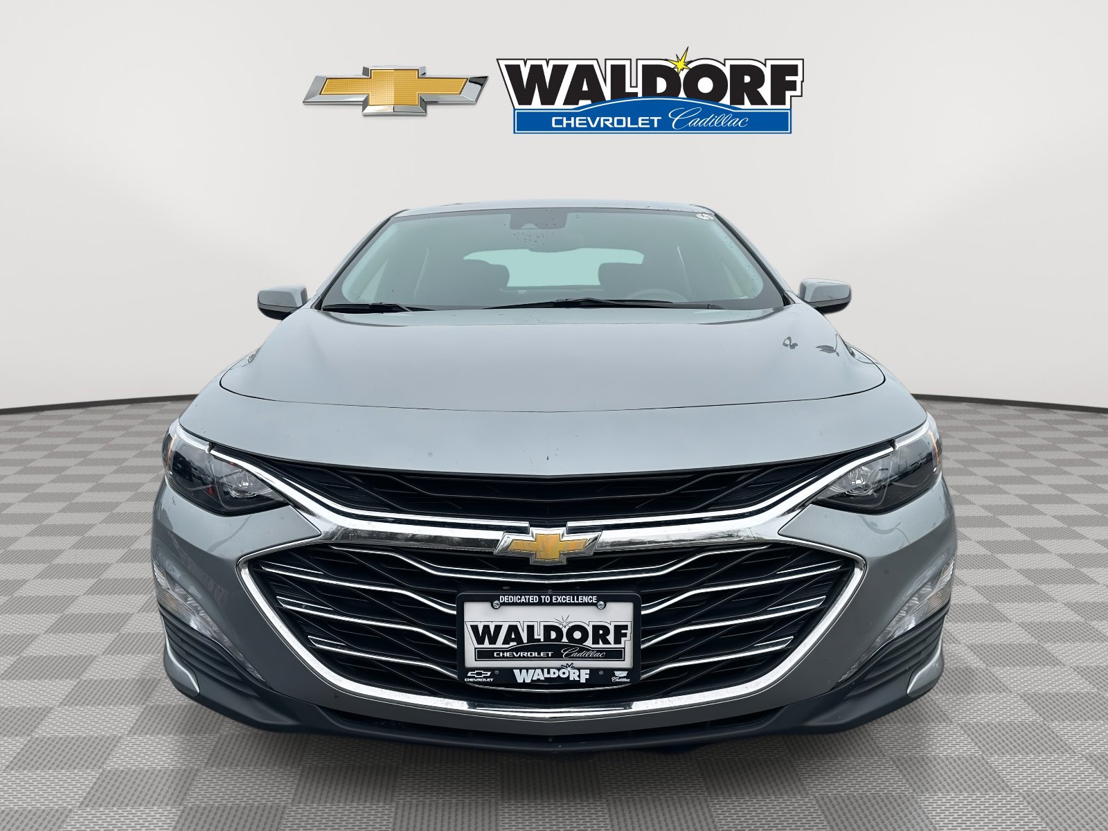 Used 2024 Chevrolet Malibu LT image 2