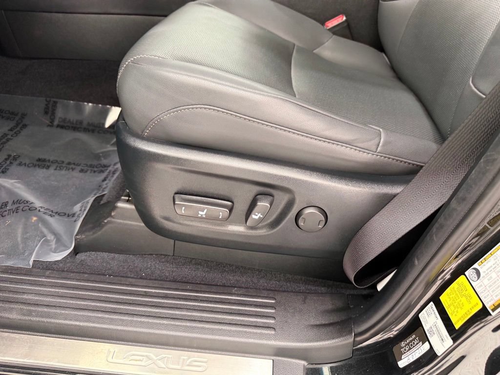 Used 2023 Lexus GX 460 Premium AWD/4WD image 18
