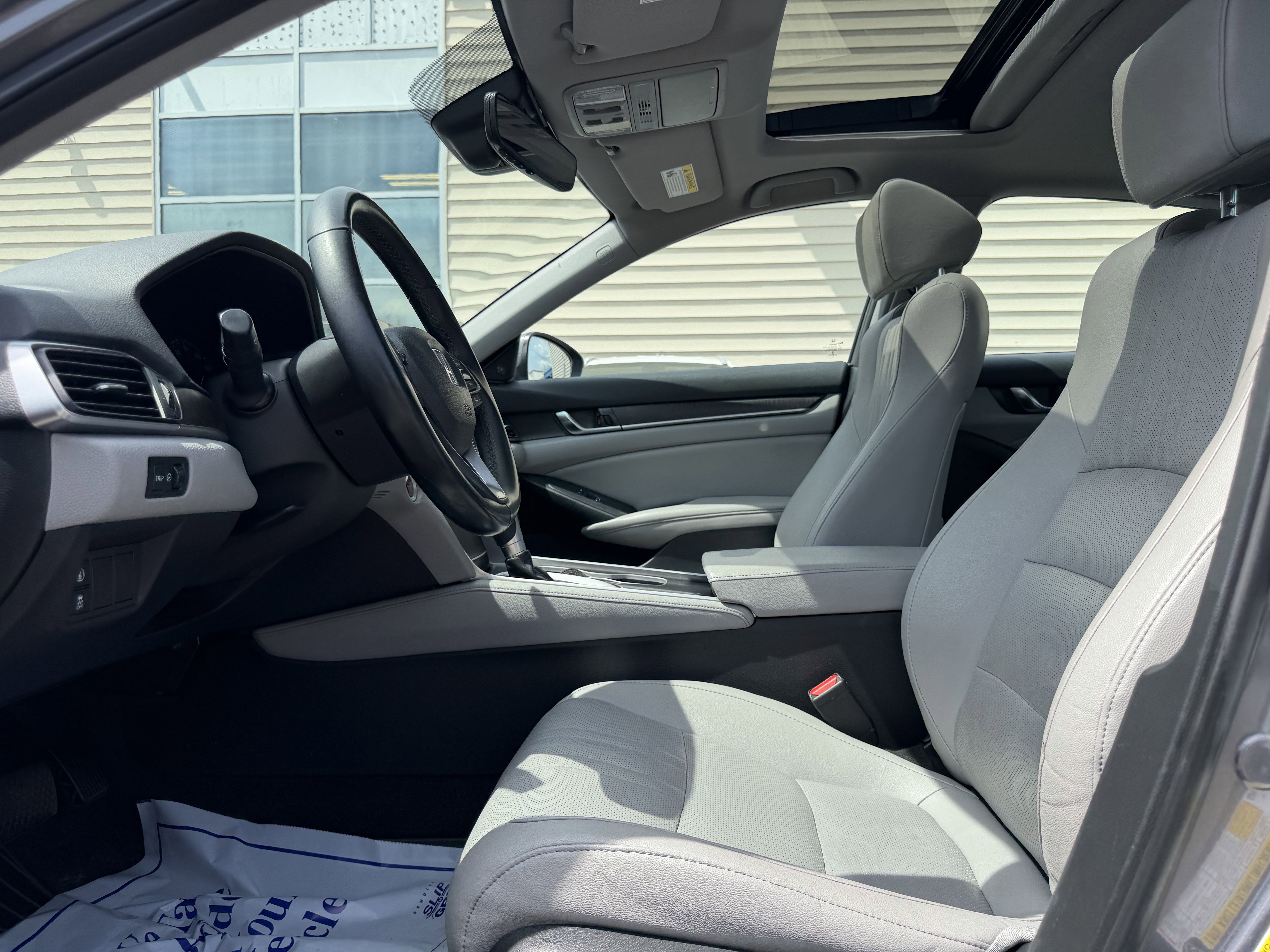 Used 2020 Honda Accord EX-L image 12