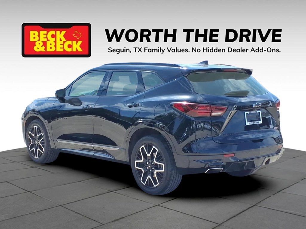 Used 2023 Chevrolet Blazer RS w/ Driver Confidence II Package AWD/4WD image 7
