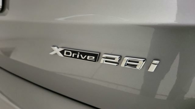 Used 2026 BMW X1 xDrive28i AWD/4WD image 34