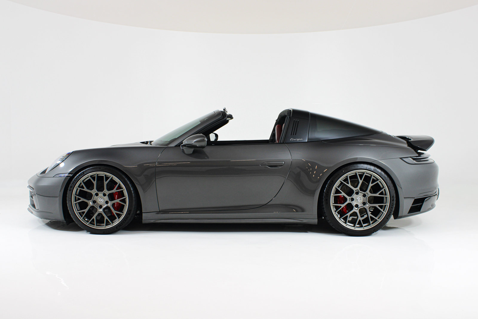 Used 2023 Porsche 911 Targa 4S AWD/4WD image 4