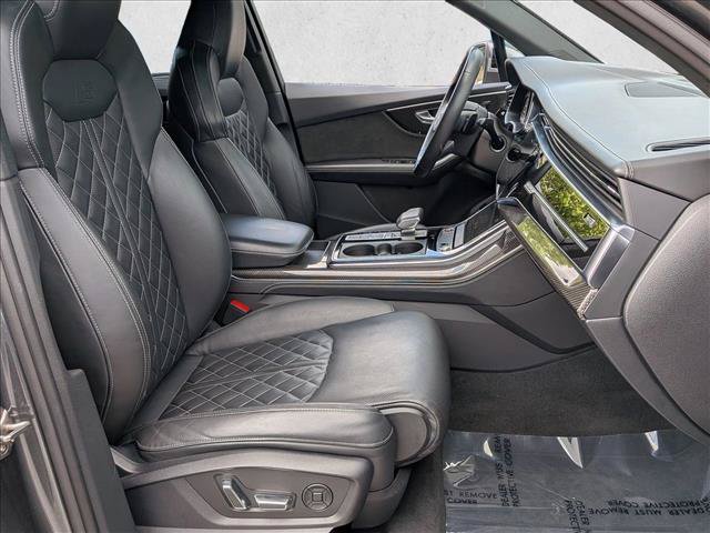 Used 2022 Audi SQ7 Premium Plus w/ SQ7 Executive Package AWD/4WD image 24