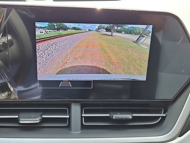 New 2026 Chevrolet Trax LS w/ LS Convenience Package FWD image 16