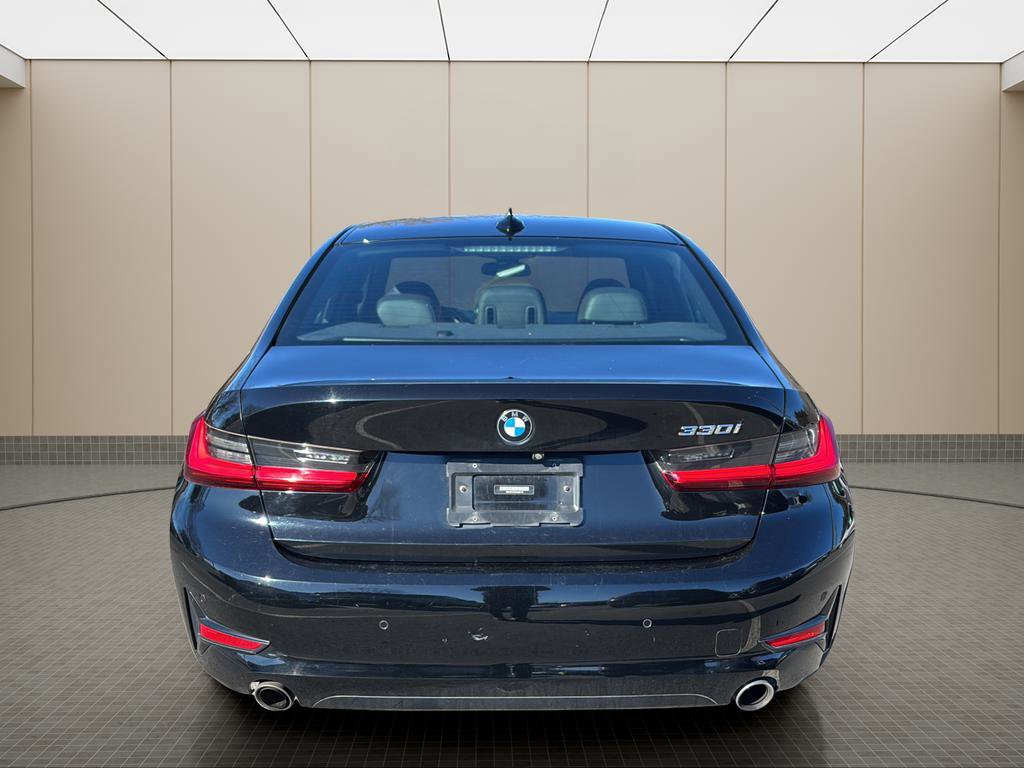 Used 2019 BMW 330i Sedan w/ Convenience Package image 4