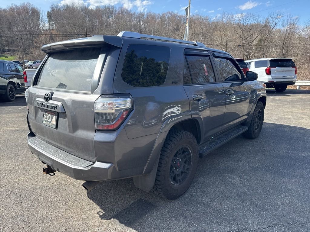 Used 2014 Toyota 4Runner SR5 image 2