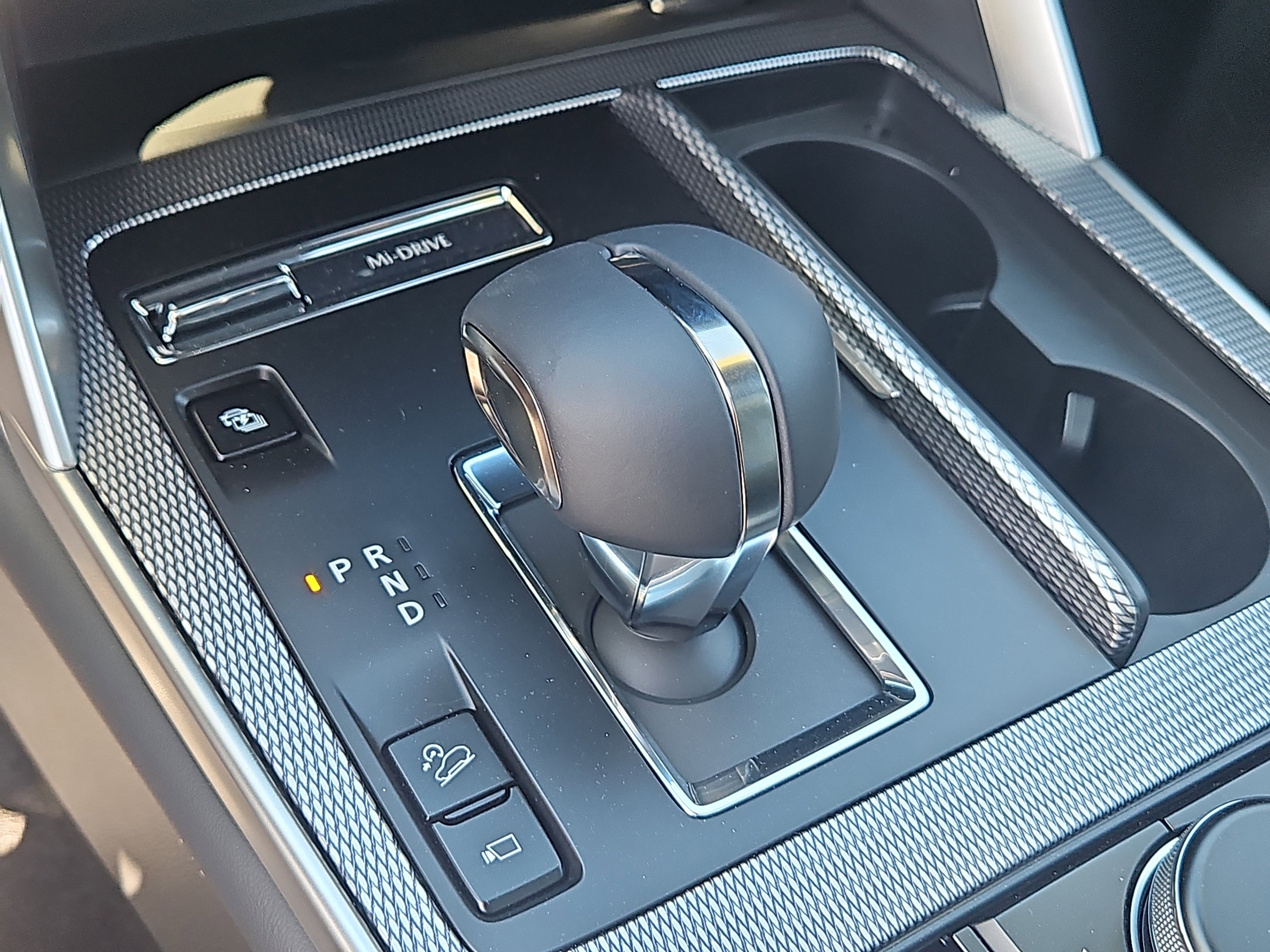New 2026 MAZDA CX-90 Plug-In Hybrid w/ Premium Plus AWD/4WD image 18