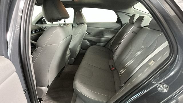 Certified 2024 Hyundai Elantra SEL w/ Convenience Package FWD image 26