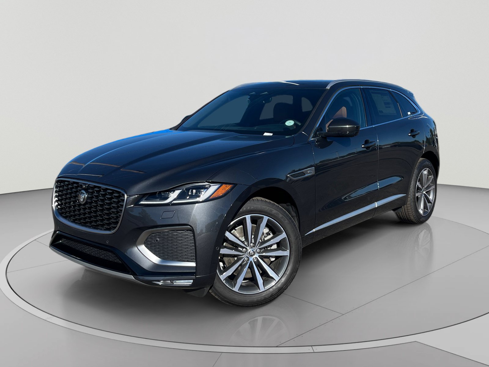 New 2026 Jaguar F-PACE R-Dynamic S AWD/4WD image 1