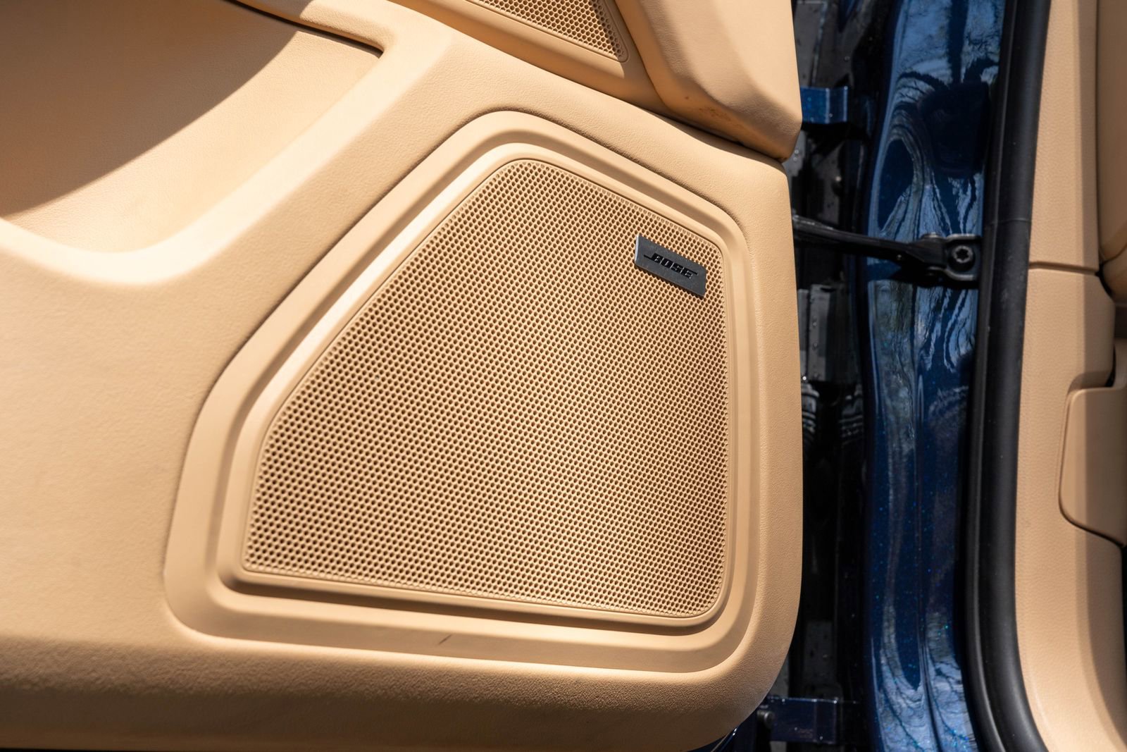 Certified 2018 Porsche Macan S image 22