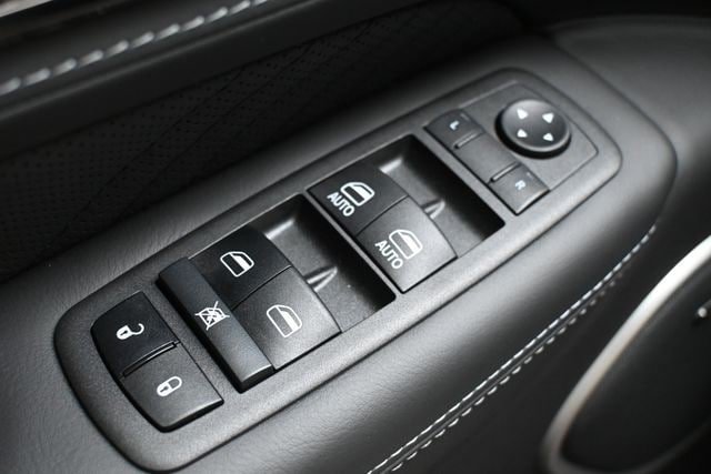 Used 2021 Jeep Grand Cherokee Trackhawk AWD/4WD image 41