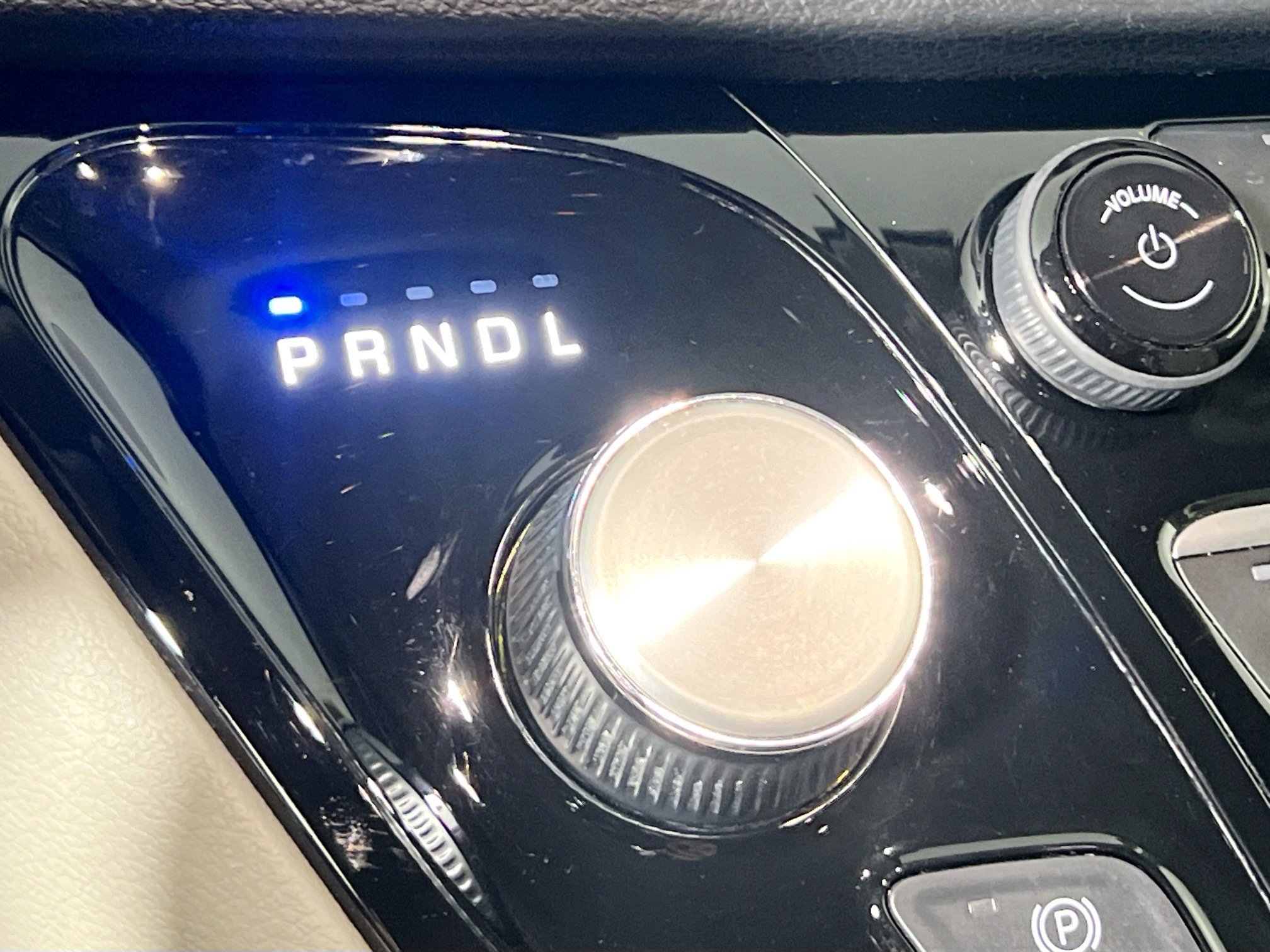 Used 2020 Chrysler Pacifica Touring-L w/ Premium Audio Group image 25