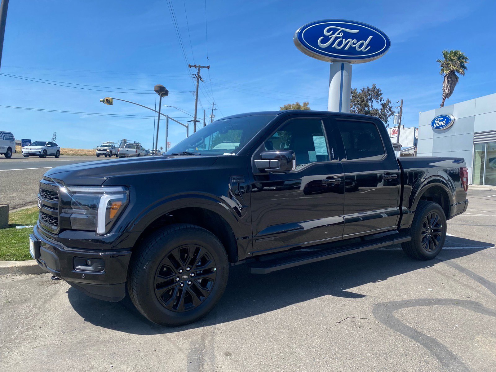 New 2026 Ford F150 Lariat w/ Equipment Group 502A High AWD/4WD image 2