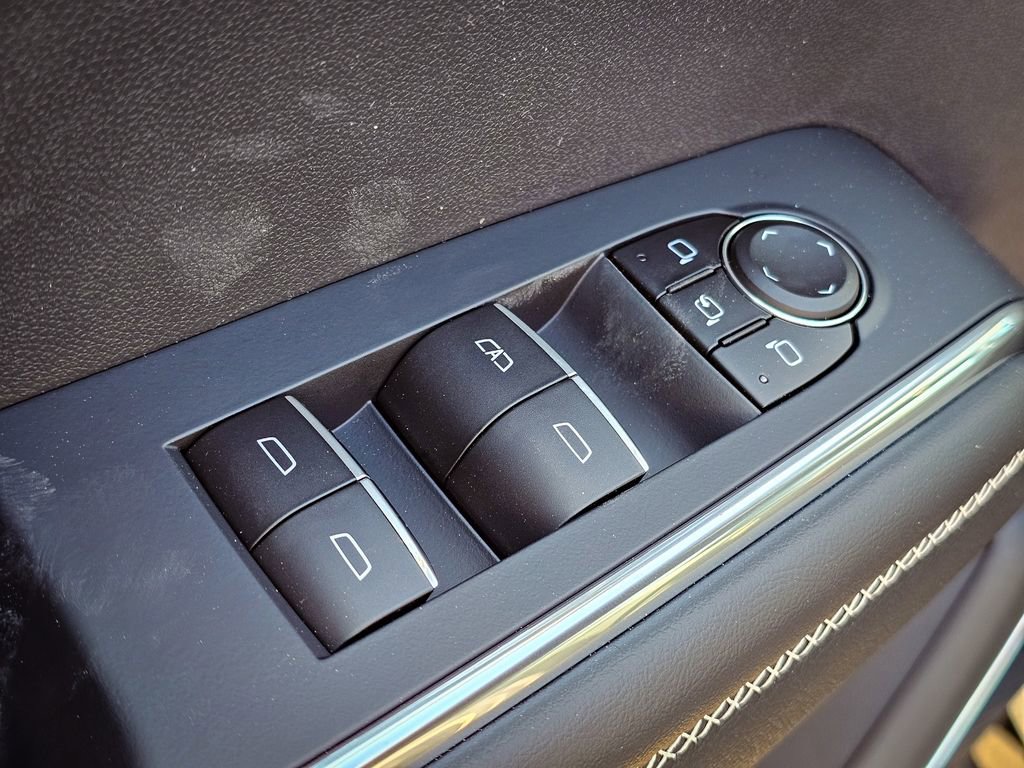 New 2026 GMC Acadia Denali w/ Super Cruise Package image 11