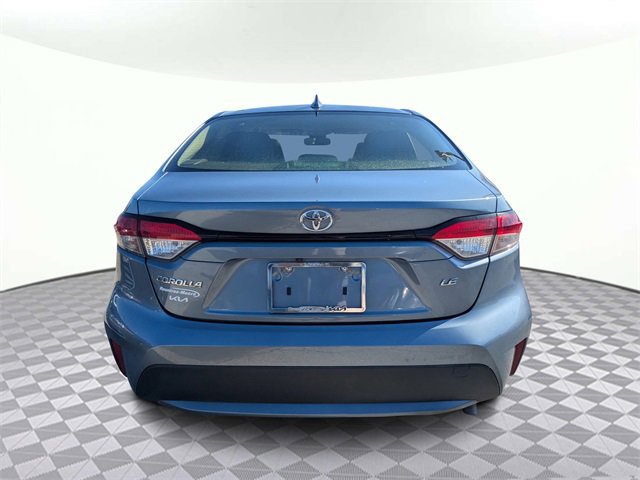 Used 2021 Toyota Corolla LE image 4