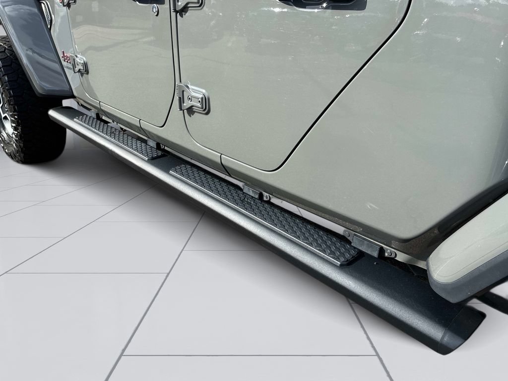 Used 2022 Jeep Gladiator Mojave w/ LED Lighting Group AWD/4WD image 20