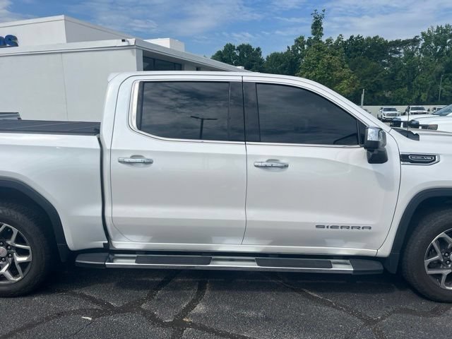 Certified 2022 GMC Sierra 1500 SLT w/ SLT Premium Plus Package AWD/4WD image 3