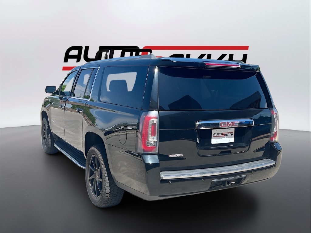 Used 2019 GMC Yukon XL Denali w/ Open Road Package AWD/4WD image 5