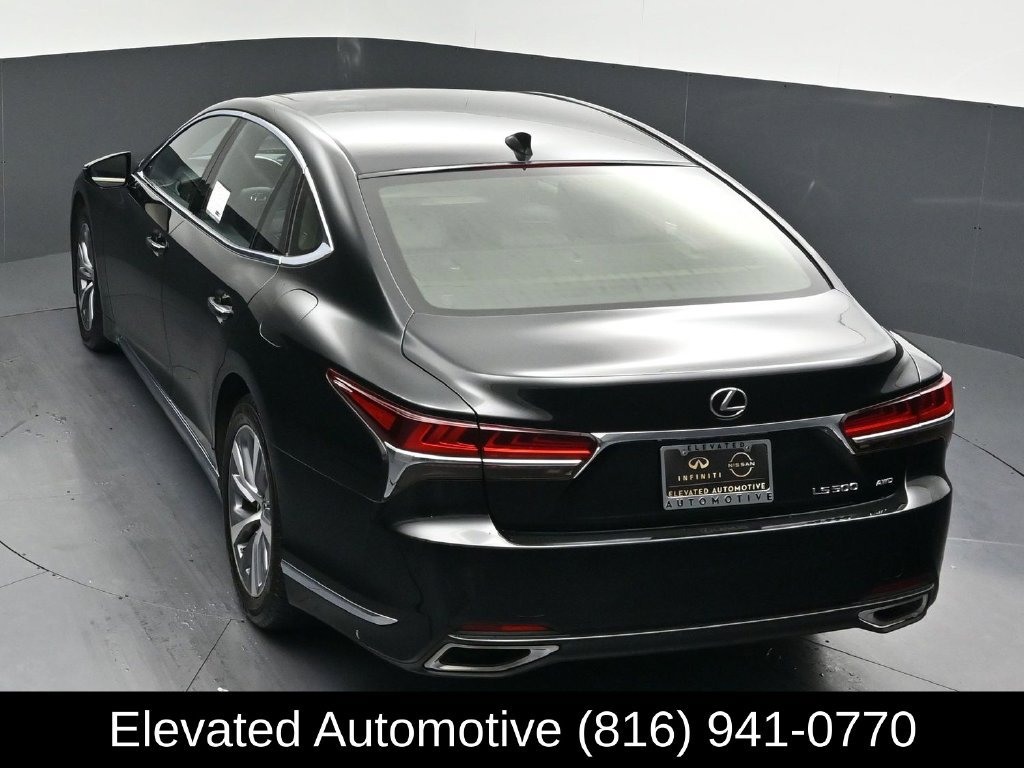 Used 2018 Lexus LS 500 AWD w/ Accessory Package (Z2) image 25