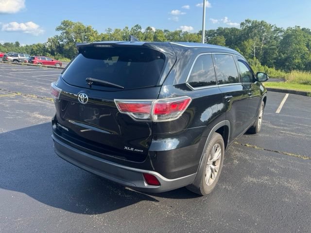 Used 2015 Toyota Highlander XLE AWD/4WD image 3