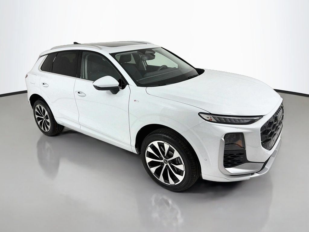 Used 2026 Audi Q3 quattro 2.0T w/ Driver Assistance Package