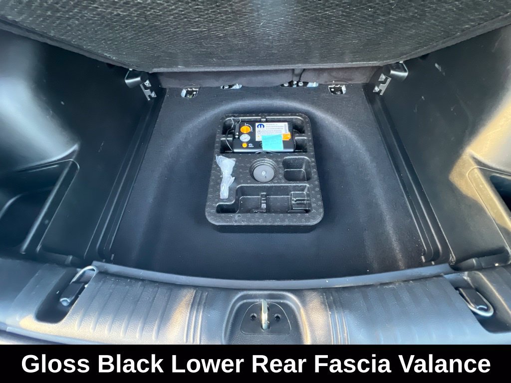 Used 2020 Jeep Compass Latitude FWD image 13