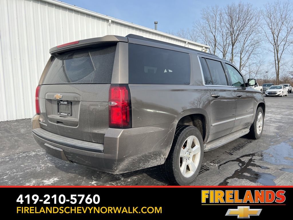 Used 2016 Chevrolet Suburban LT image 13