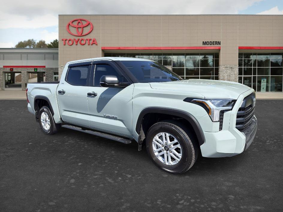 Certified 2025 Toyota Tundra SR5 w/ SR5 Convenience Package AWD/4WD image 3