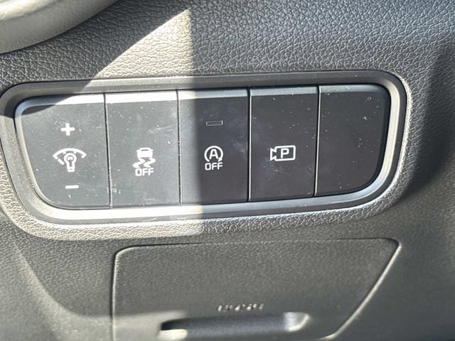 Used 2024 Kia Soul EX w/ Option Group 015 FWD image 21