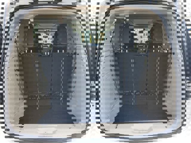 Used 2023 Chrysler Pacifica Limited image 10