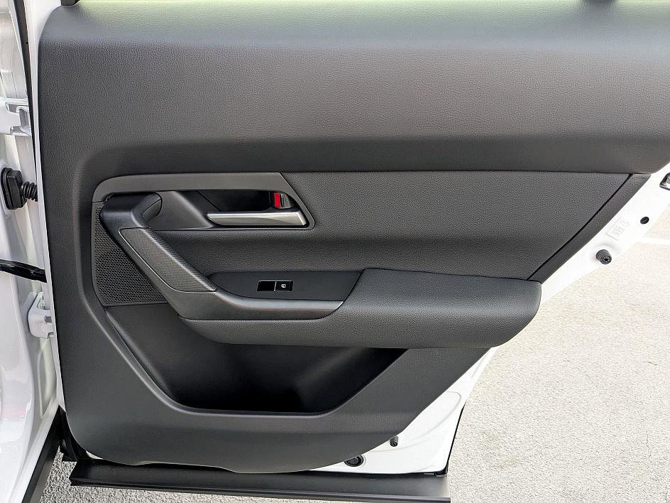 New 2025 MAZDA CX-50 2.5 Hybrid w/ Weather Package image 32