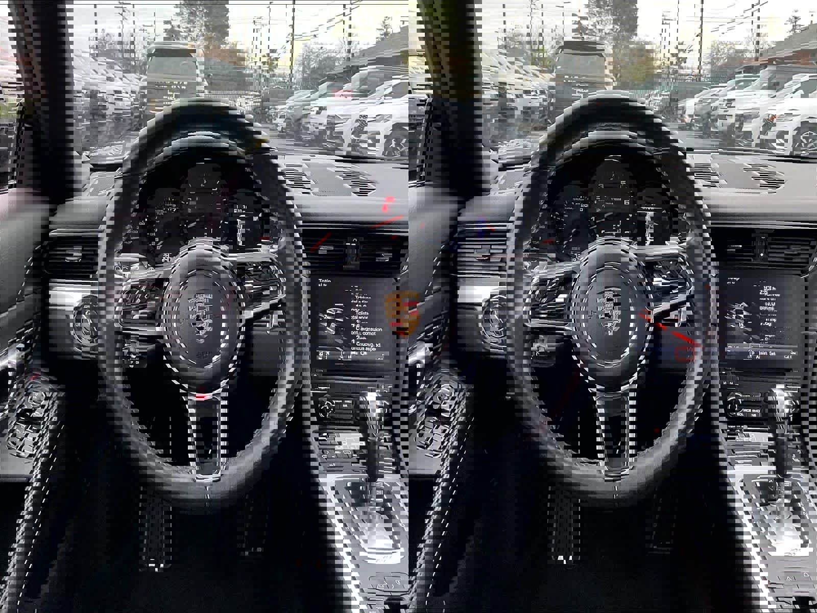 Used 2018 Porsche 911 Carrera image 6