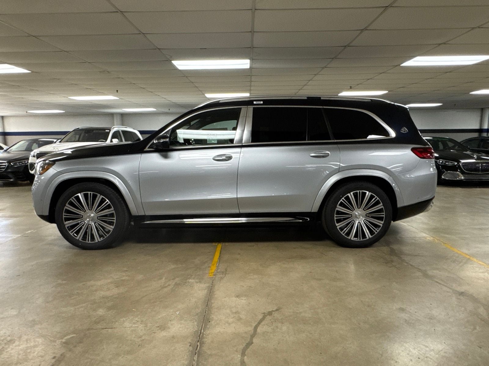New 2026 Mercedes-Benz Maybach GLS 600 4MATIC image 6