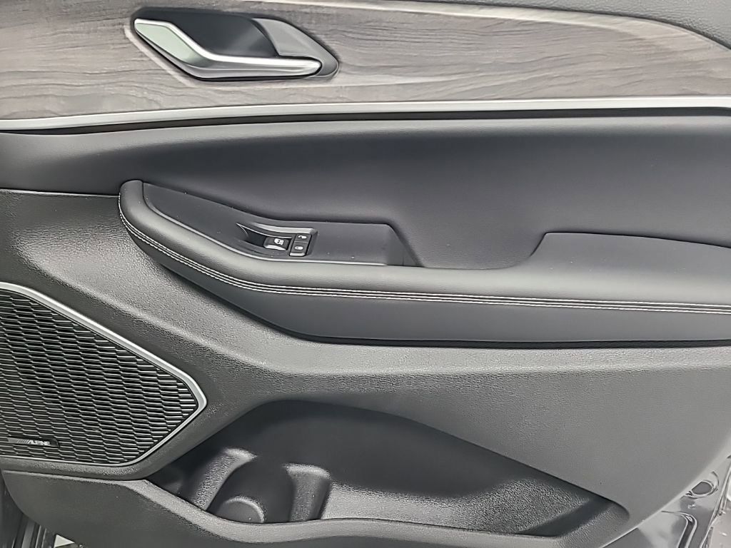 New 2023 Jeep Grand Cherokee 4WD 4xe image 30