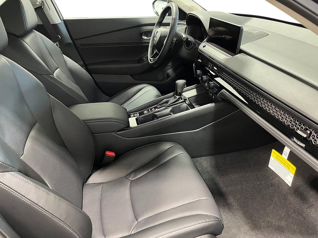 New 2026 Honda Accord EX-L image 28