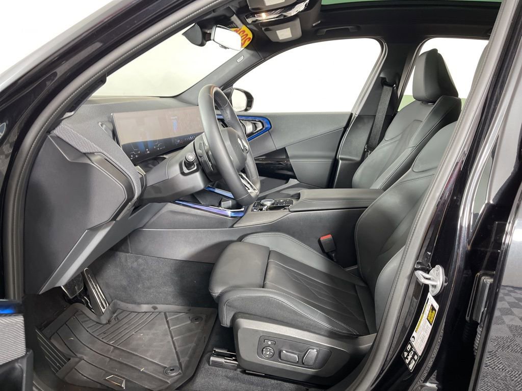 Used 2026 BMW X3 xDrive30 w/ Premium Package image 23