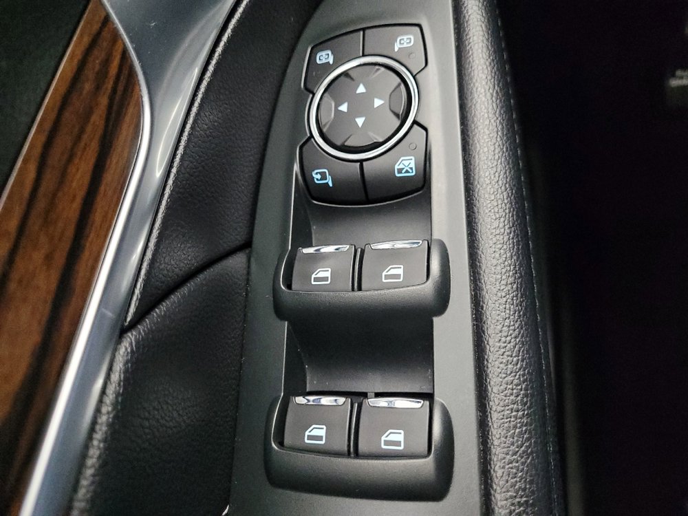 Used 2019 Ford Explorer Limited w/ Ford Safe & Smart Package image 27