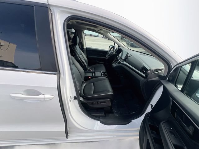 Certified 2025 Honda Odyssey Touring image 30