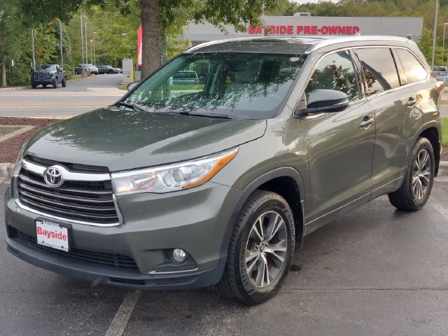 Used 2016 Toyota Highlander XLE AWD/4WD image 7