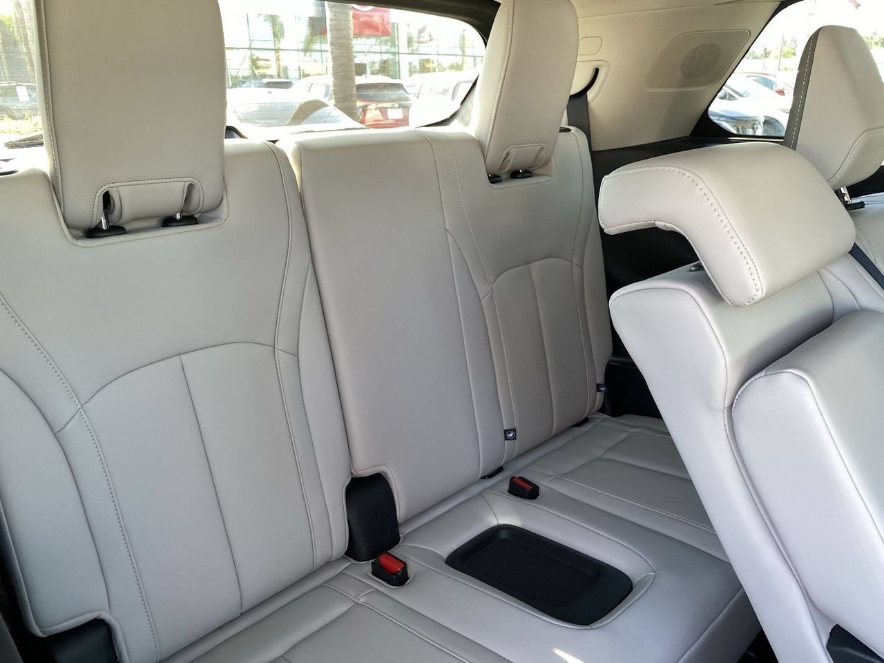 Certified 2026 INFINITI QX60 Luxe FWD image 13