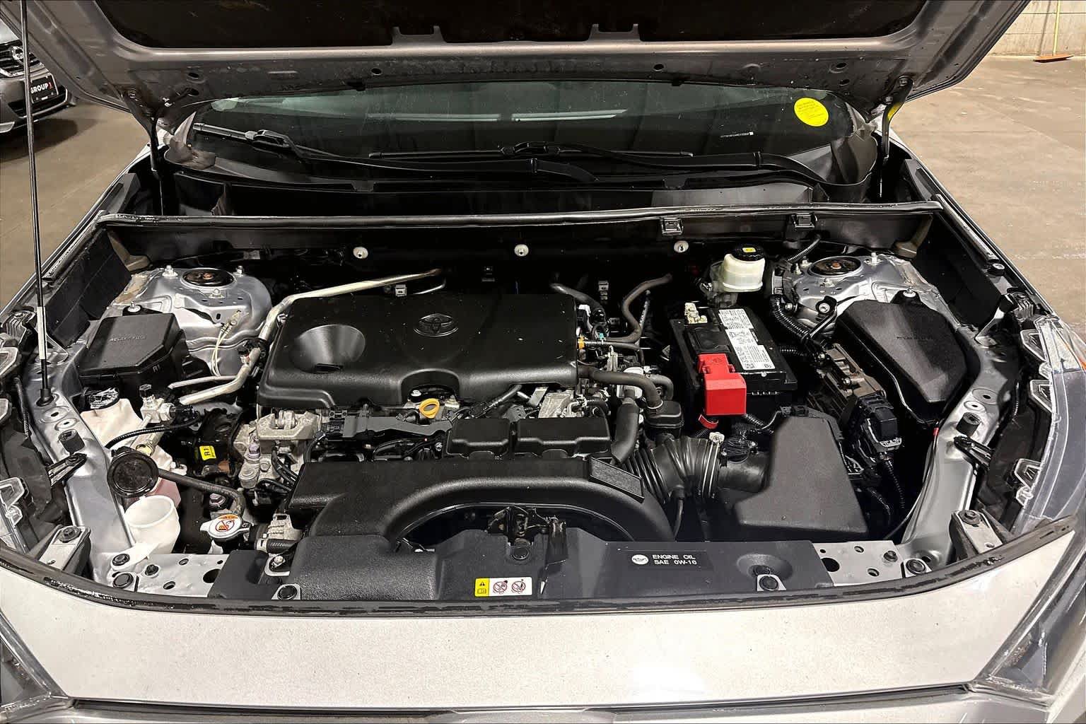 Certified 2021 Toyota RAV4 LE FWD image 31