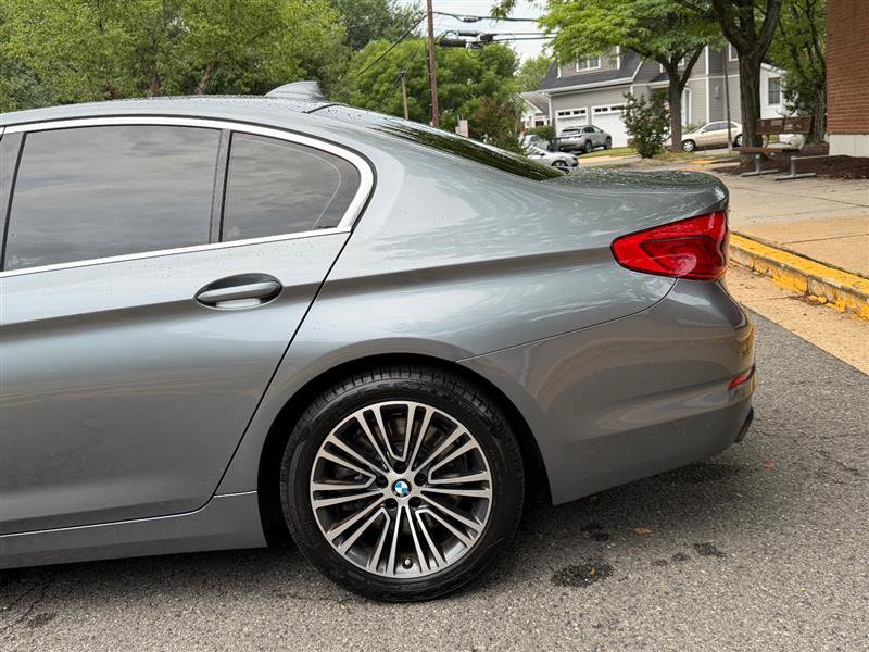 Used 2019 BMW 540i xDrive w/ Convenience Package AWD/4WD image 12